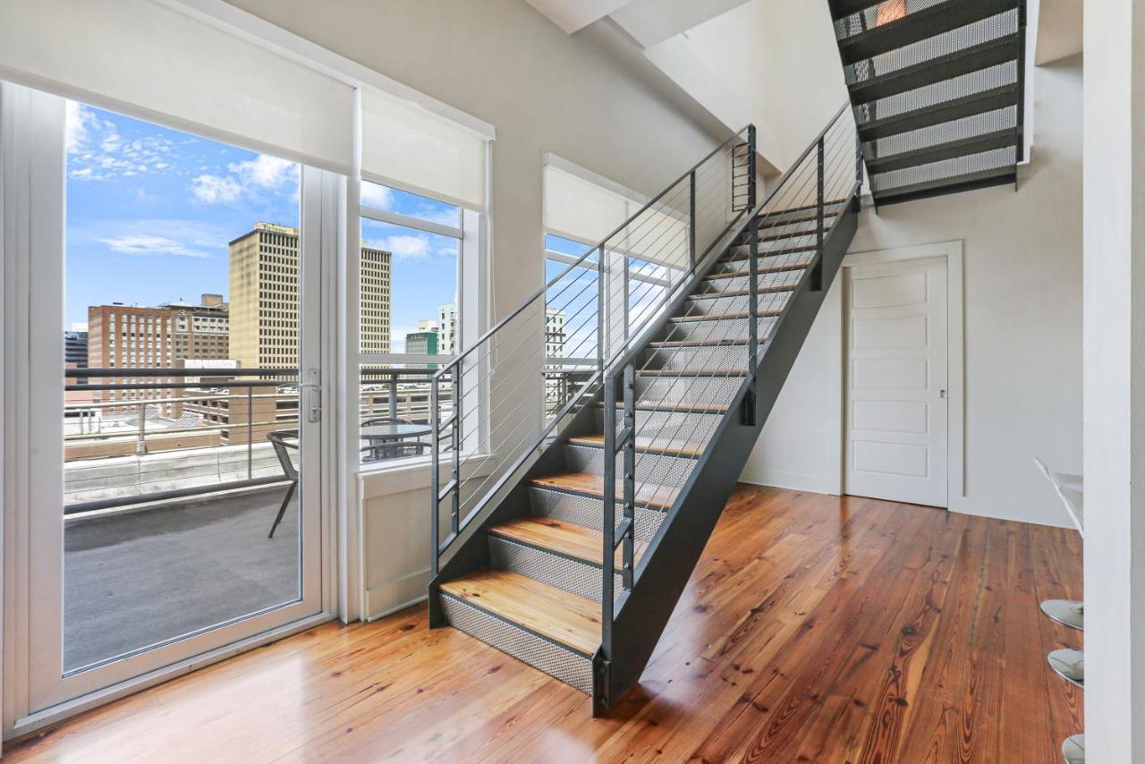 2 Bedroom Elegant Condos In Downtown ニューオーリンズ エクステリア 写真