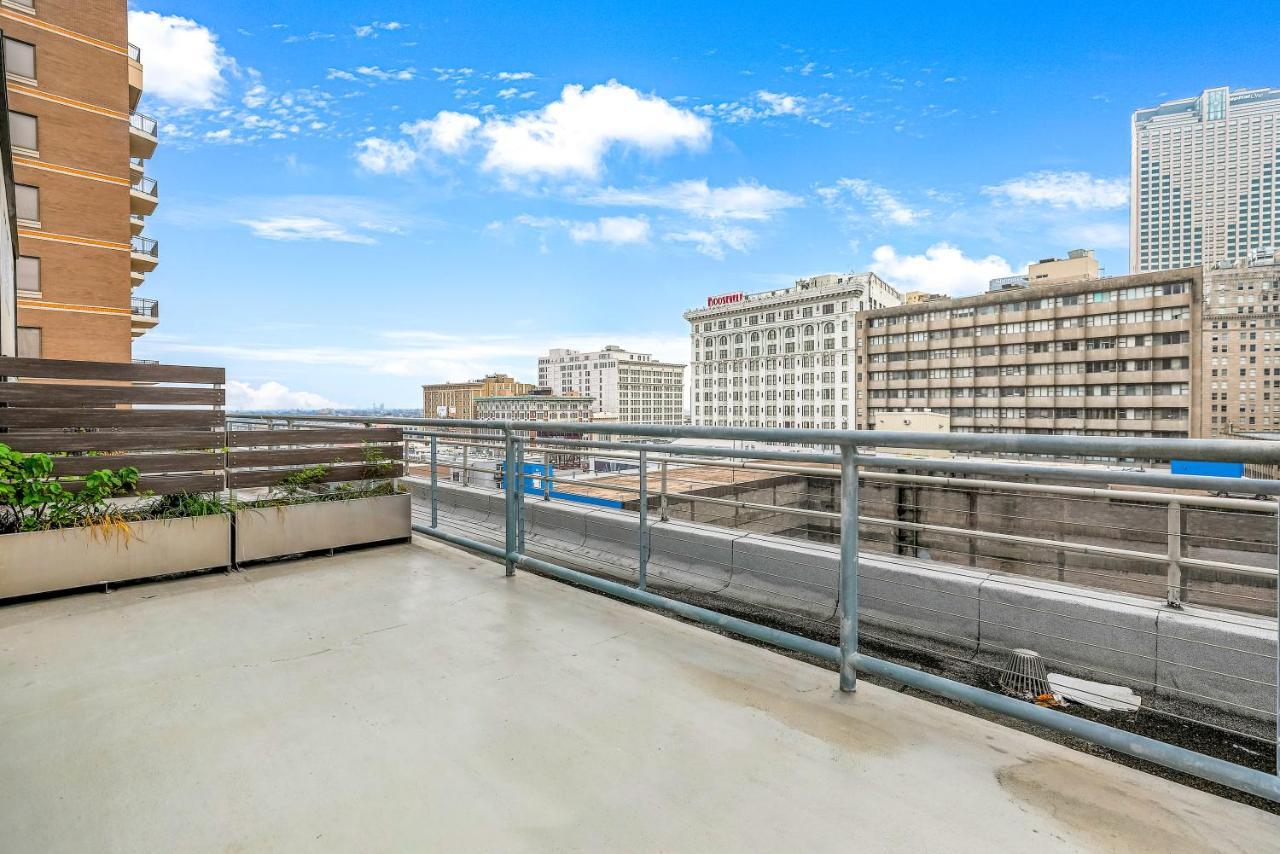2 Bedroom Elegant Condos In Downtown ニューオーリンズ エクステリア 写真