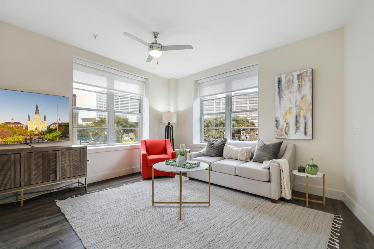 2 Bedroom Elegant Condos In Downtown ニューオーリンズ エクステリア 写真