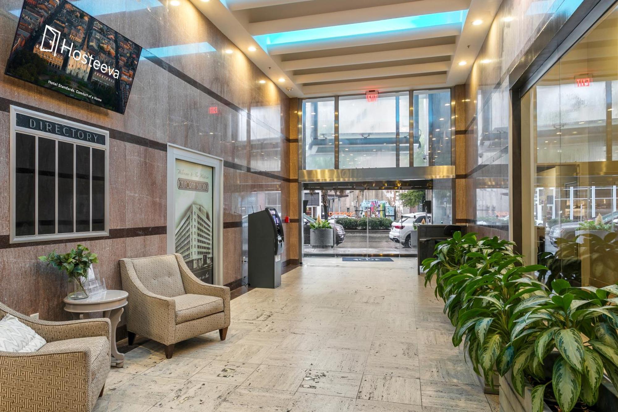 2 Bedroom Elegant Condos In Downtown ニューオーリンズ エクステリア 写真
