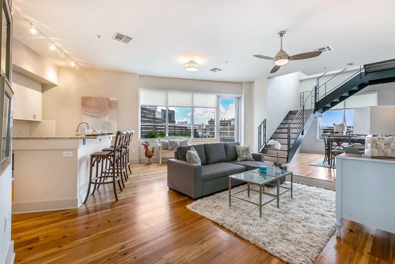 2 Bedroom Elegant Condos In Downtown ニューオーリンズ エクステリア 写真