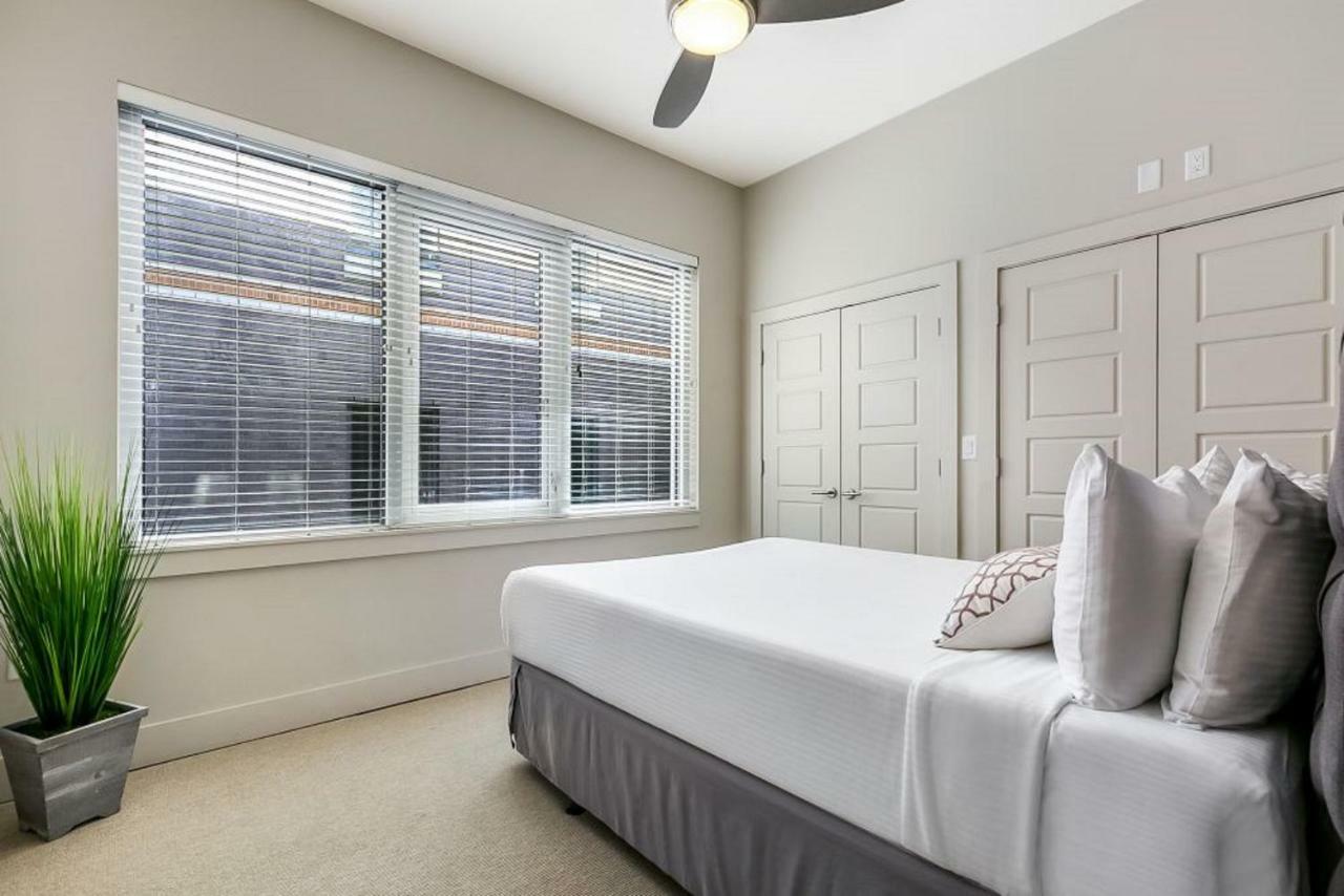 2 Bedroom Elegant Condos In Downtown ニューオーリンズ エクステリア 写真
